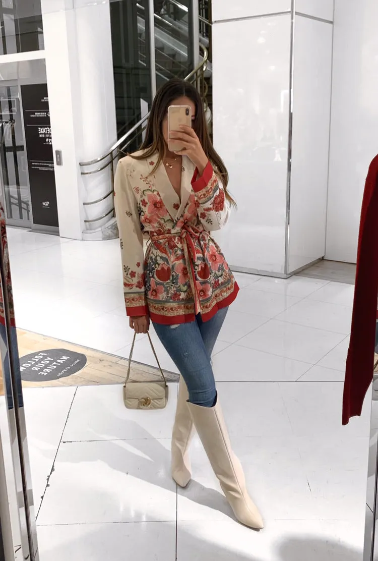 ROSE FLORAL BELTED BLAZER